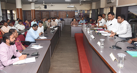 Main news Mahakalipadpu railway-MP chowta